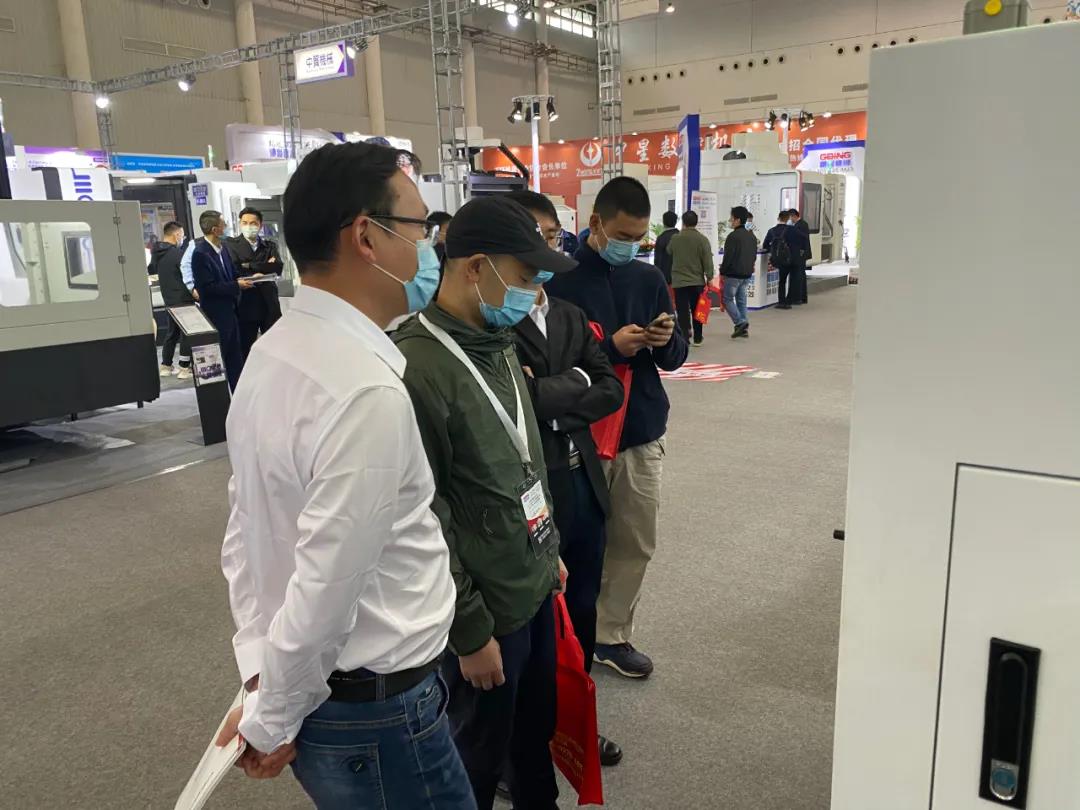 必赢国际精机武汉机床展